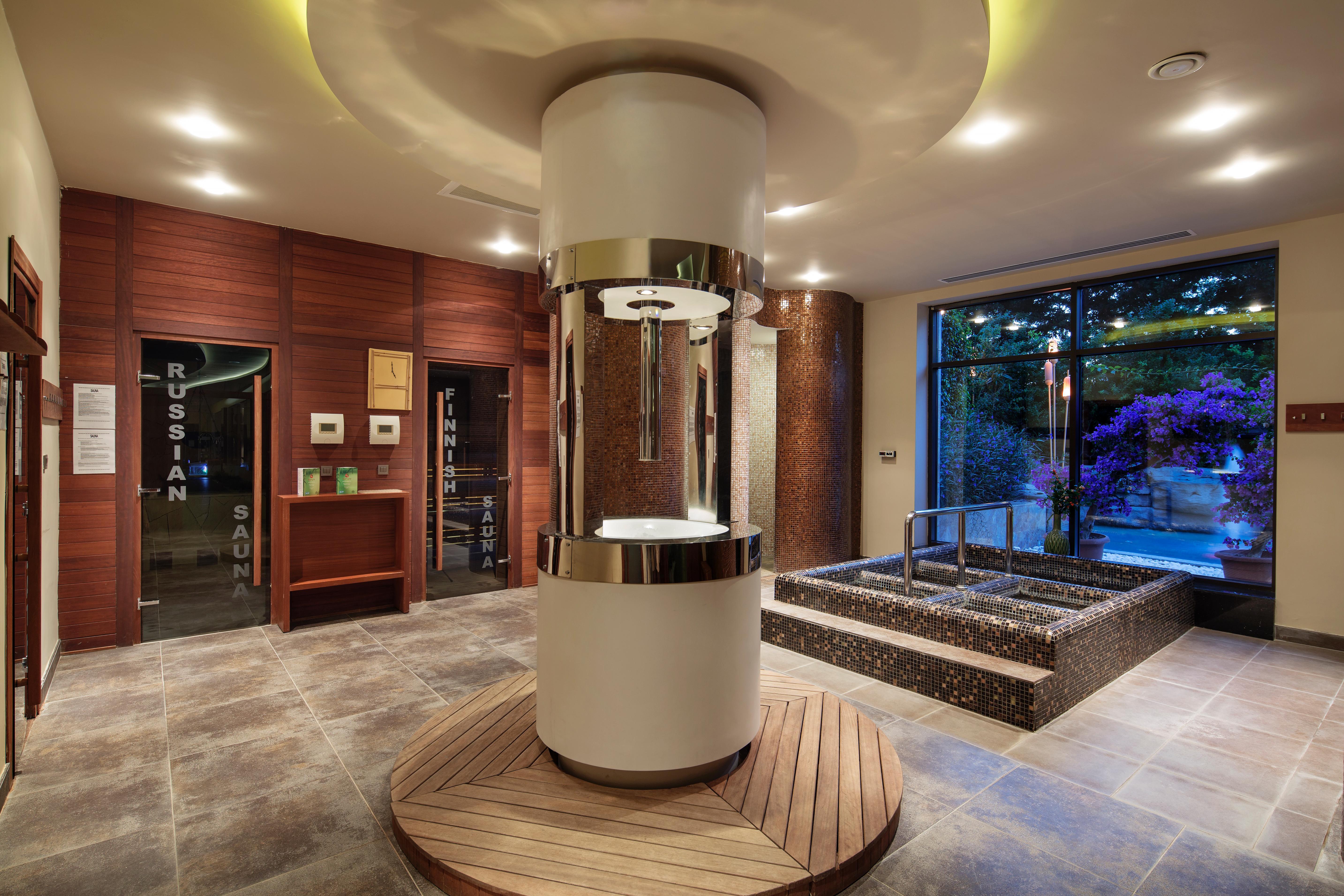 Blue Side Only Adult 16 Hotel Екстериор снимка