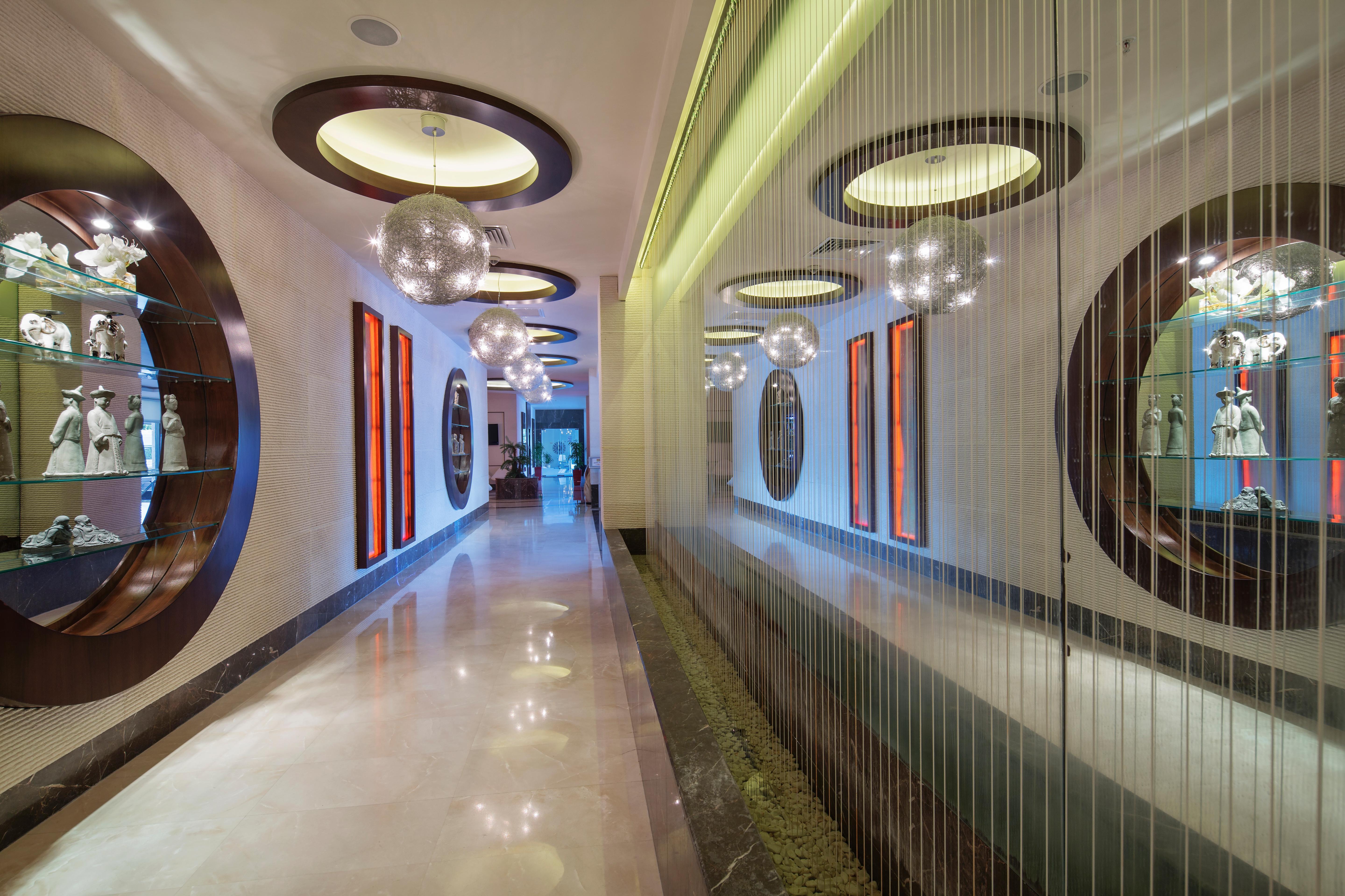 Blue Side Only Adult 16 Hotel Екстериор снимка