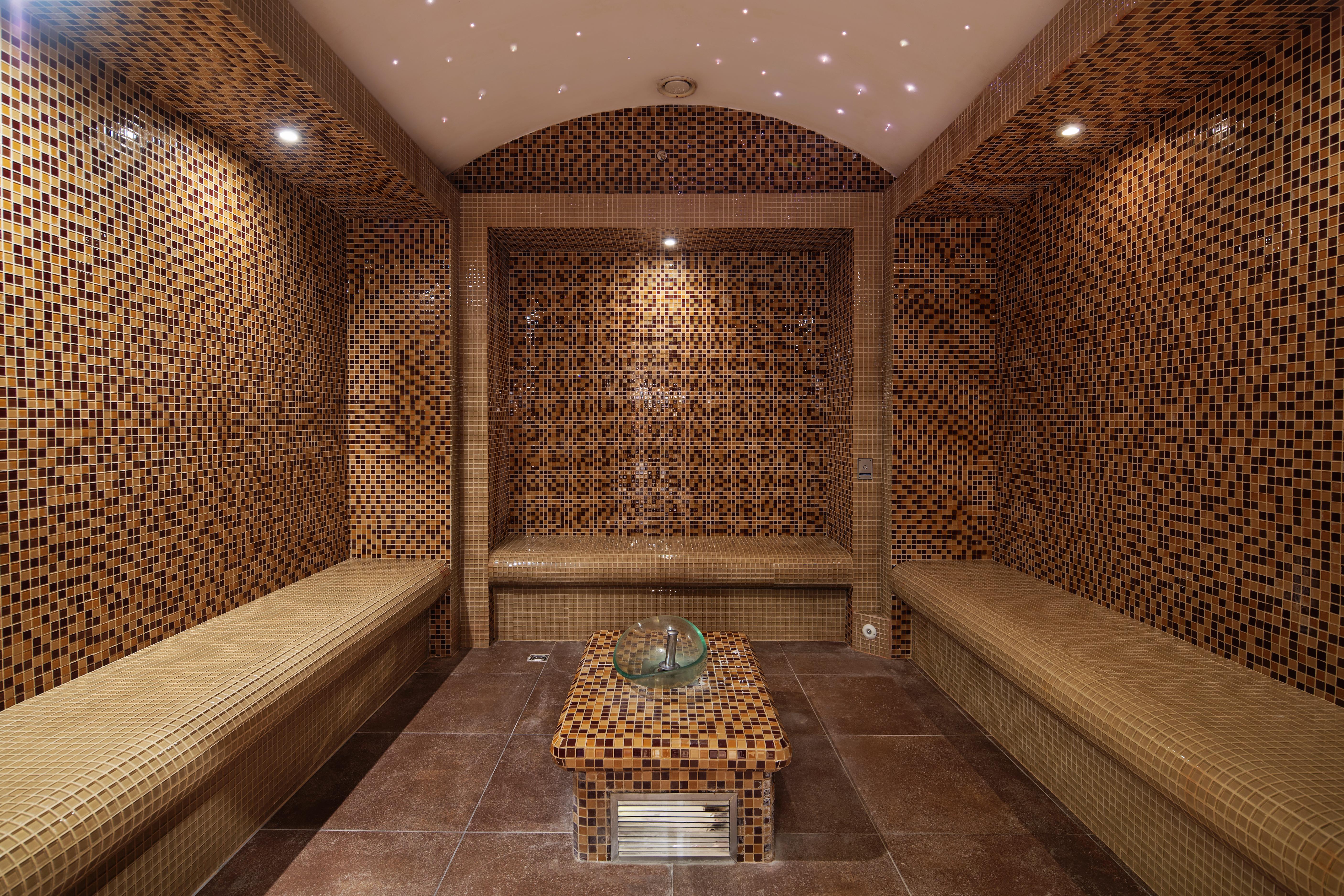 Blue Side Only Adult 16 Hotel Екстериор снимка