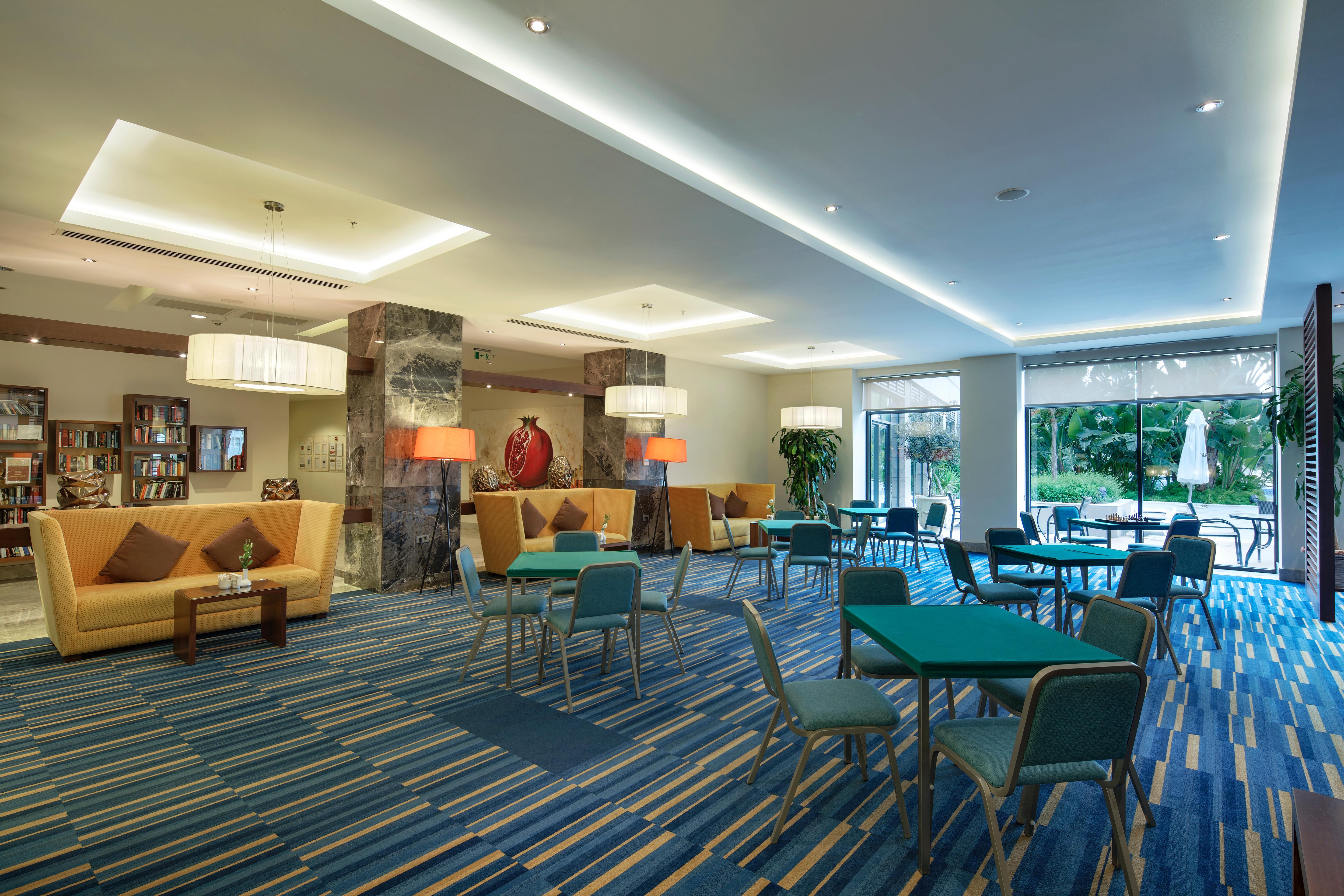 Blue Side Only Adult 16 Hotel Екстериор снимка