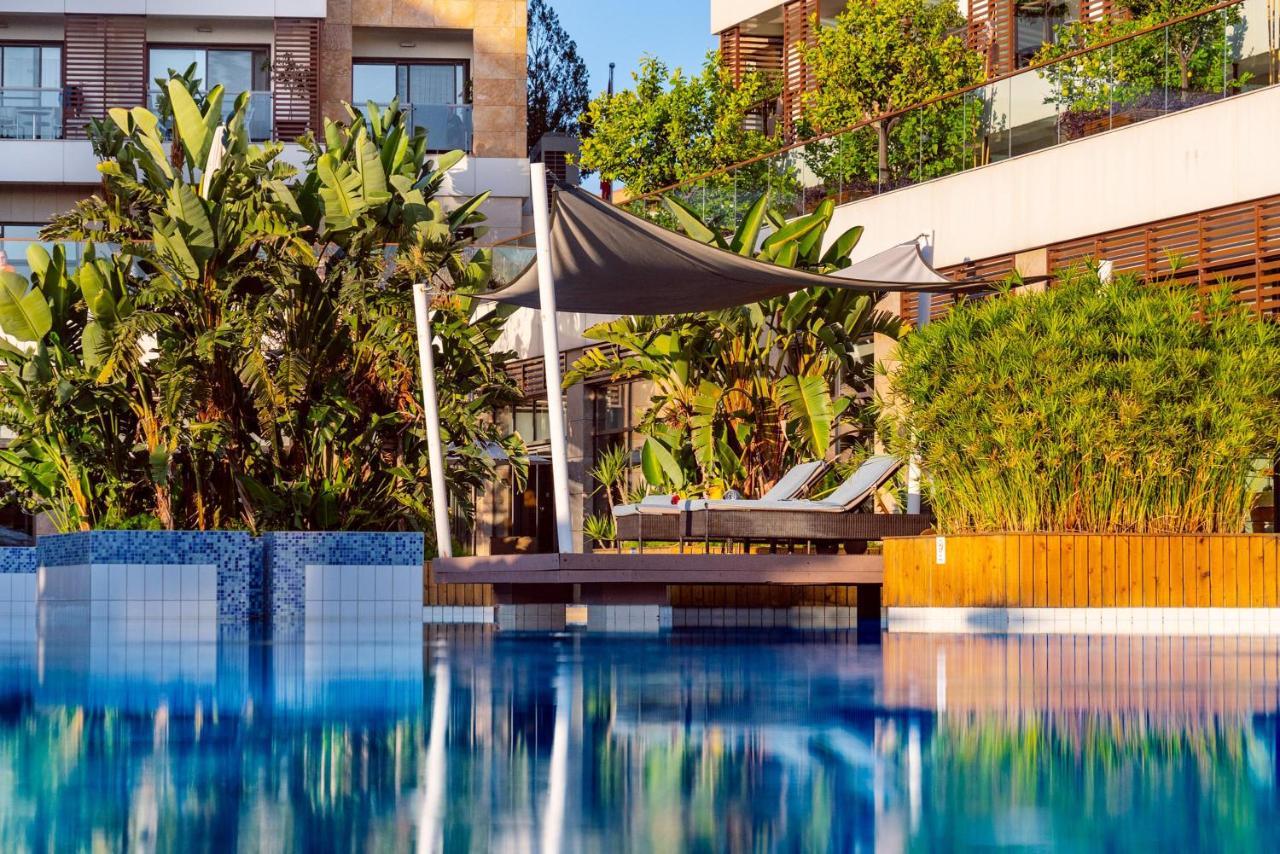 Blue Side Only Adult 16 Hotel Екстериор снимка